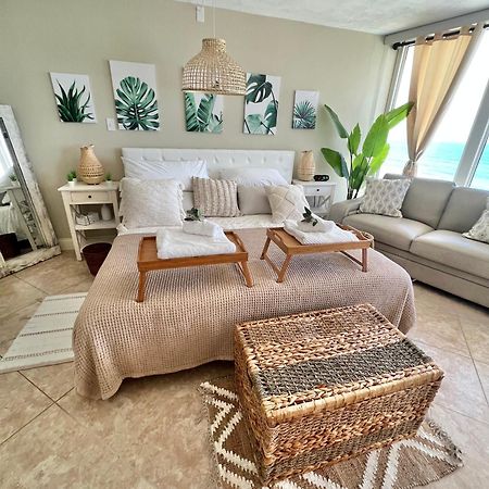 Beach Oasis 704 Lovely Daytona Ocean Front For 5 Sleeps Up To 12 دايتونا بيتش المظهر الخارجي الصورة