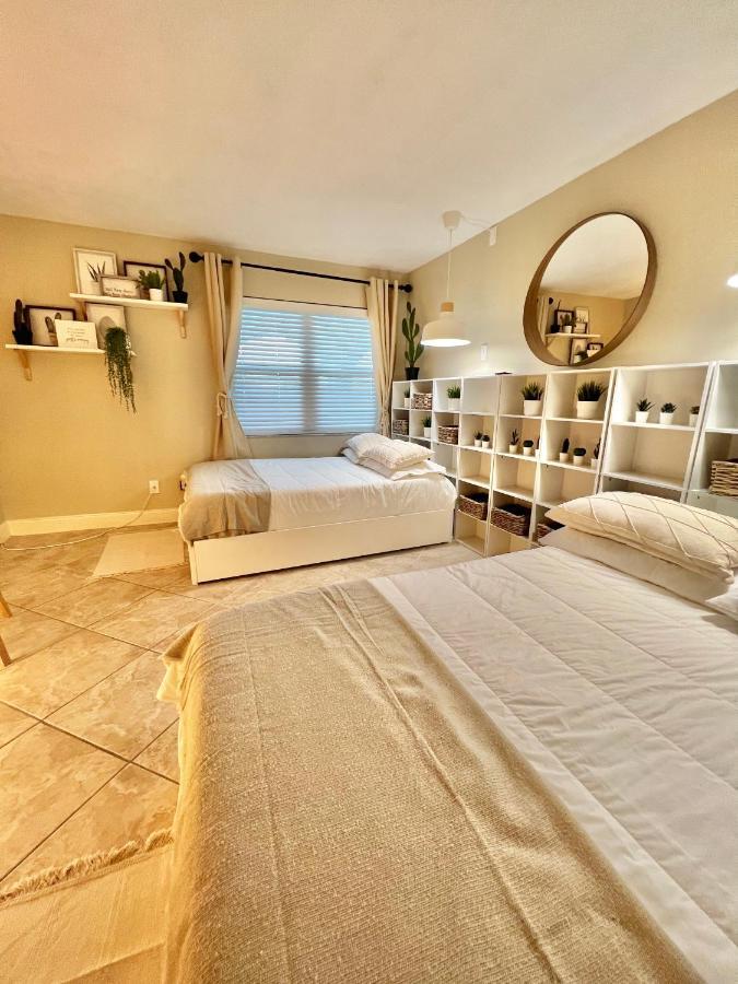 Beach Oasis 704 Lovely Daytona Ocean Front For 5 Sleeps Up To 12 دايتونا بيتش المظهر الخارجي الصورة