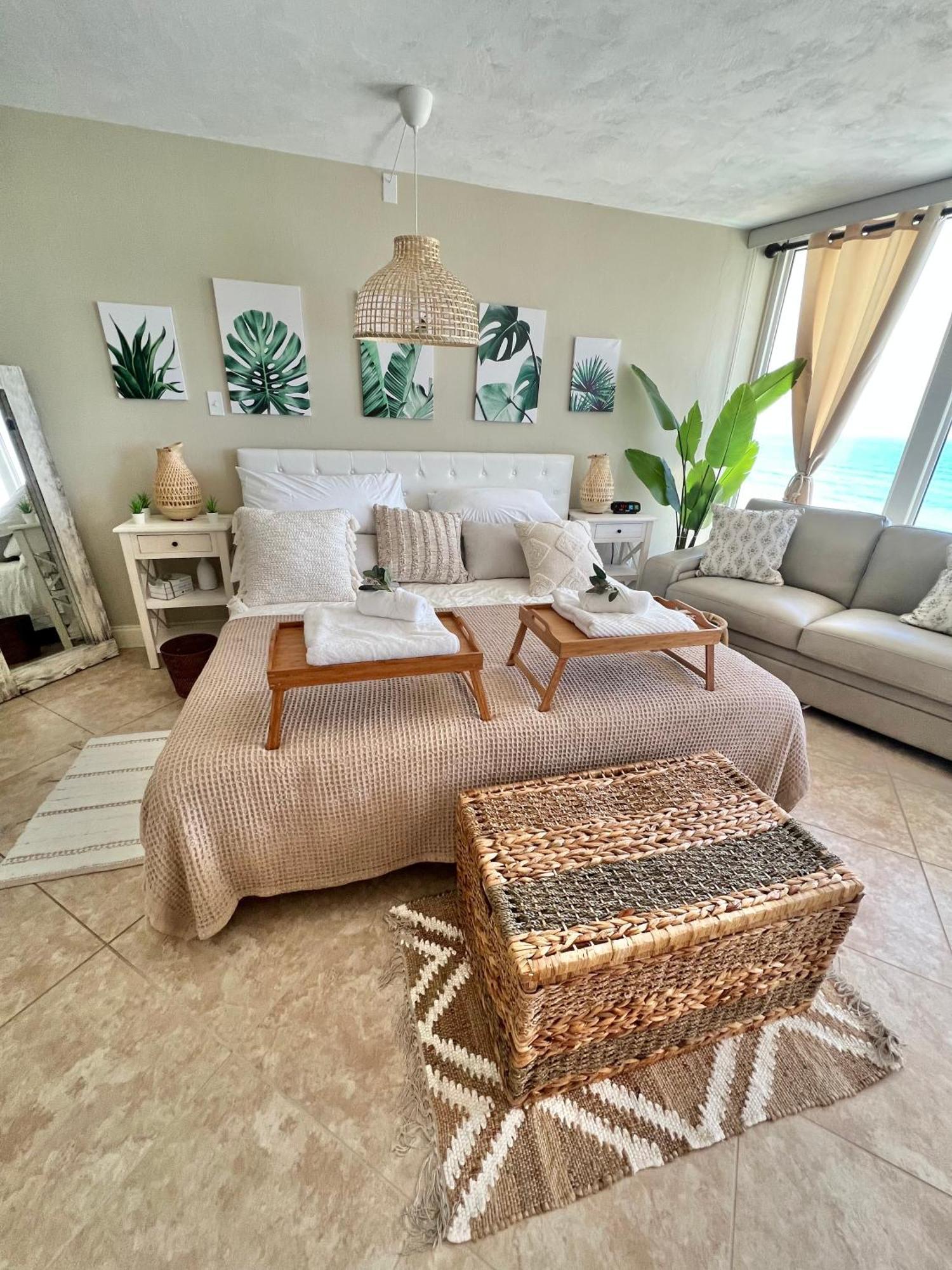 Beach Oasis 704 Lovely Daytona Ocean Front For 5 Sleeps Up To 12 دايتونا بيتش المظهر الخارجي الصورة