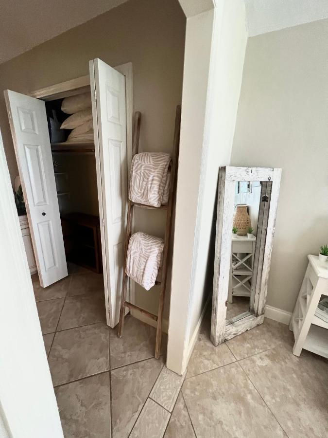 Beach Oasis 704 Lovely Daytona Ocean Front For 5 Sleeps Up To 12 دايتونا بيتش المظهر الخارجي الصورة
