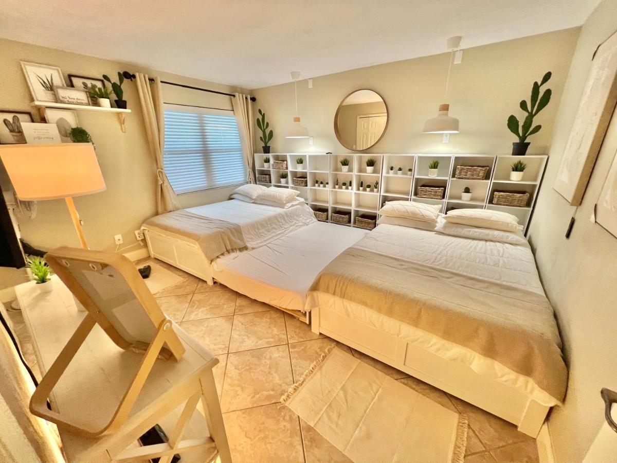 Beach Oasis 704 Lovely Daytona Ocean Front For 5 Sleeps Up To 12 دايتونا بيتش المظهر الخارجي الصورة