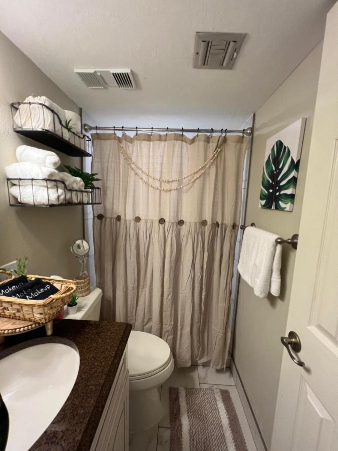 Beach Oasis 704 Lovely Daytona Ocean Front For 5 Sleeps Up To 12 دايتونا بيتش المظهر الخارجي الصورة